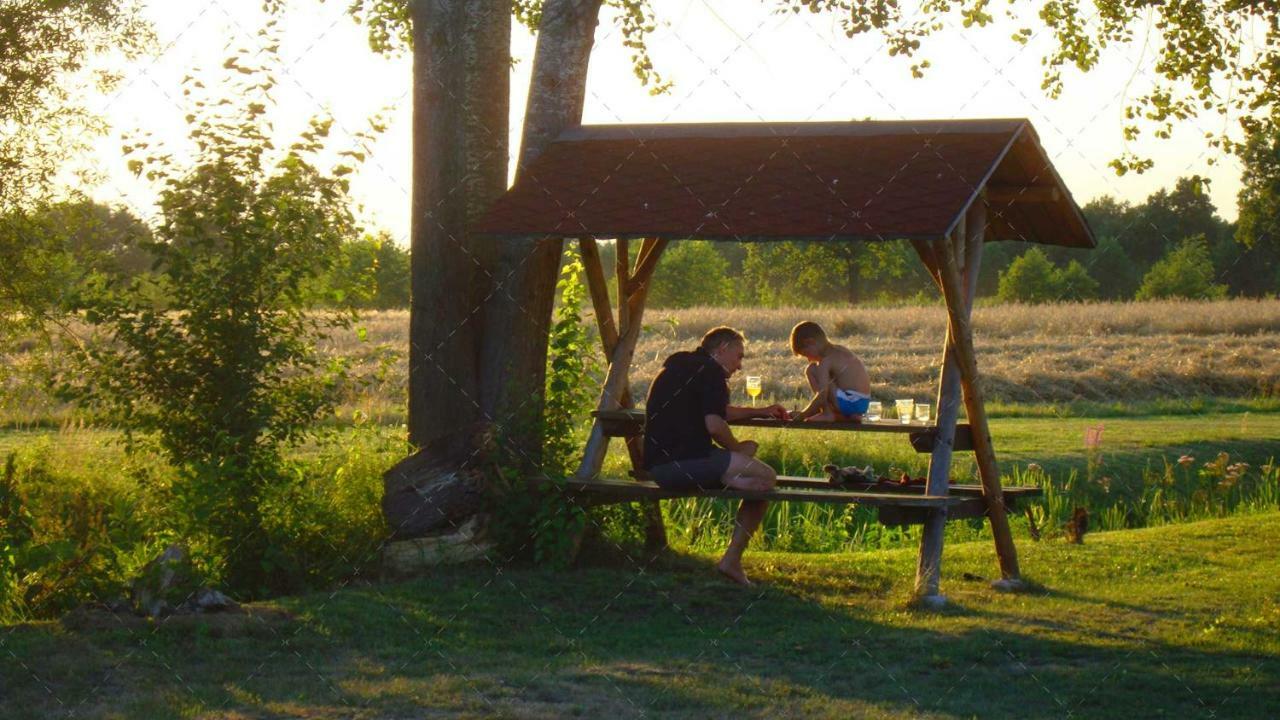 Janischs Fewo Im Spreewald, Terrasse, Grosser Garten Und Blick Inklusive Unterspreewald Zewnętrze zdjęcie